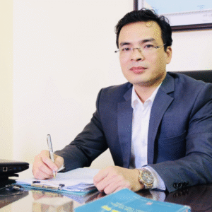 LS.549Luat su Hoang Trong Giap