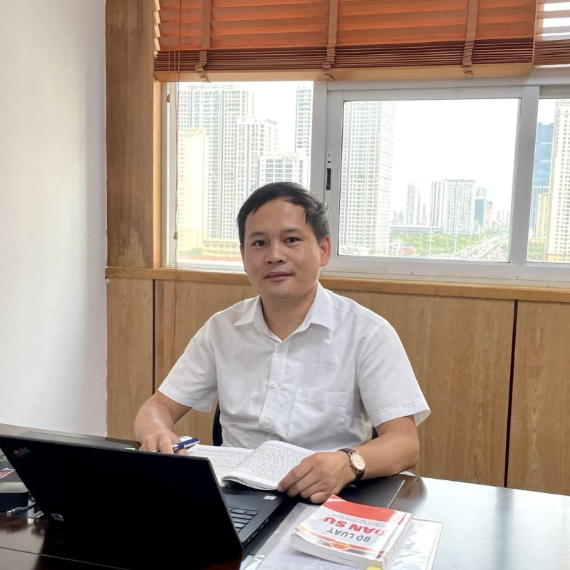 LS.529 - Luật sư Lê Văn Quang